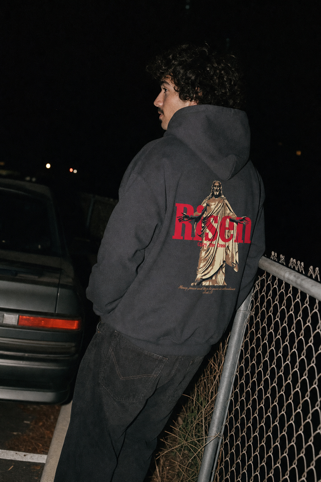 CTC approved model | pixels:b1a0a5b96ffc208c5f1b62aa809ca6af322b5589df019e02e7603af9f2348b57 | CTC-063 | Risen Hoodie | color:Dark Heather | side:back